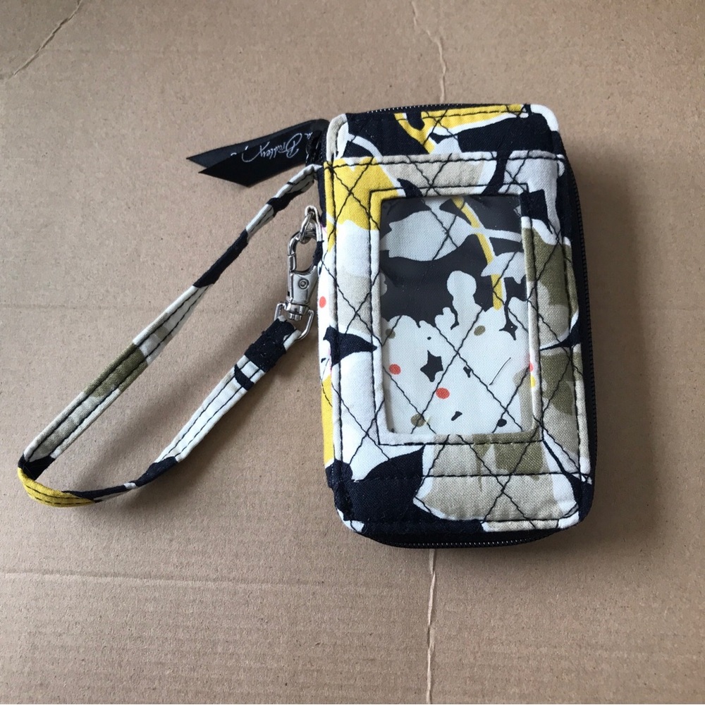 Vera Bradley ID Wristlet Wallet Dogwood Floral Zip Around